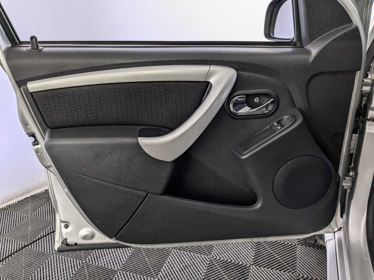 Купить Nissan Terrano, 2018, 112 837 км.. Фото: #14