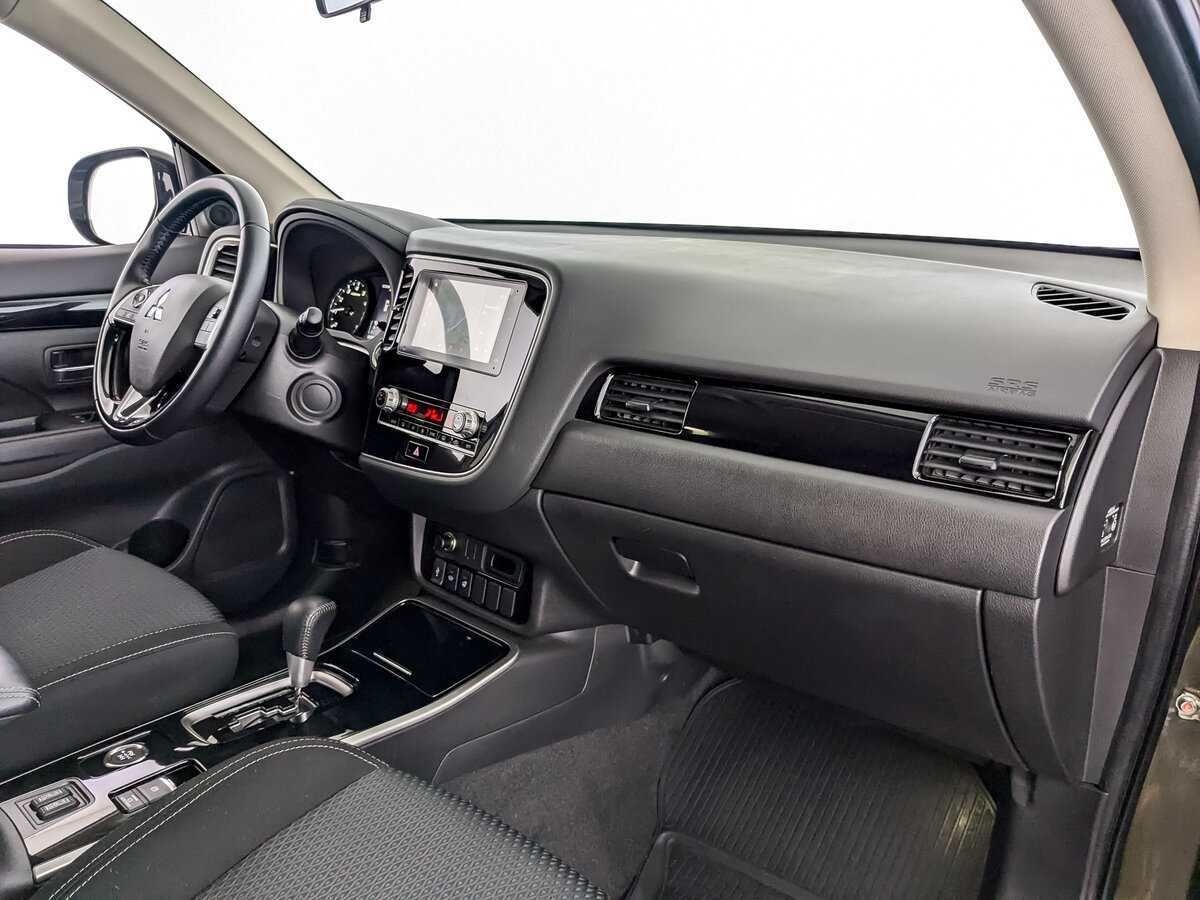 Купить Mitsubishi Outlander, 2021, 70 825 км.. Фото: #8
