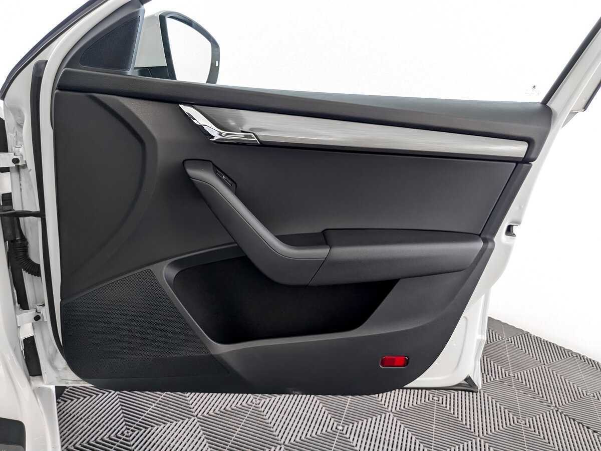 Купить Шкода Октавия, 2017, 98 782 км.. Фото: #19