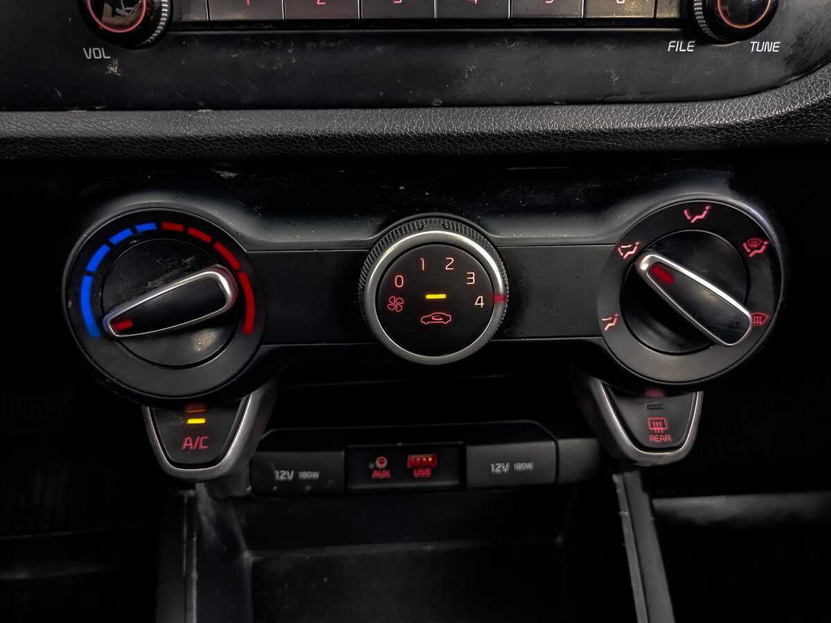 Купить Kia Rio, 2019, 181 959 км.. Фото: #16