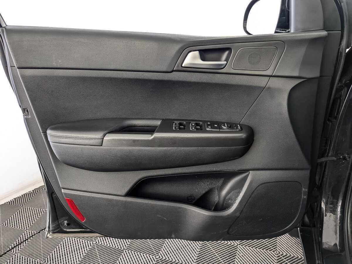 Купить Kia Sportage, 2018, 135 279 км.. Фото: #14