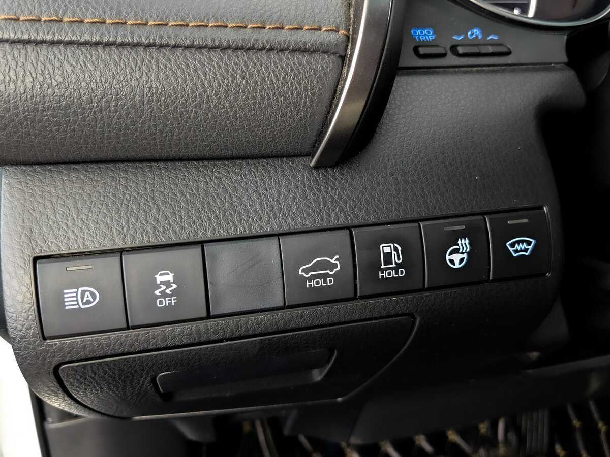 Купить Toyota Camry, 2021, 68 105 км.. Фото: #24