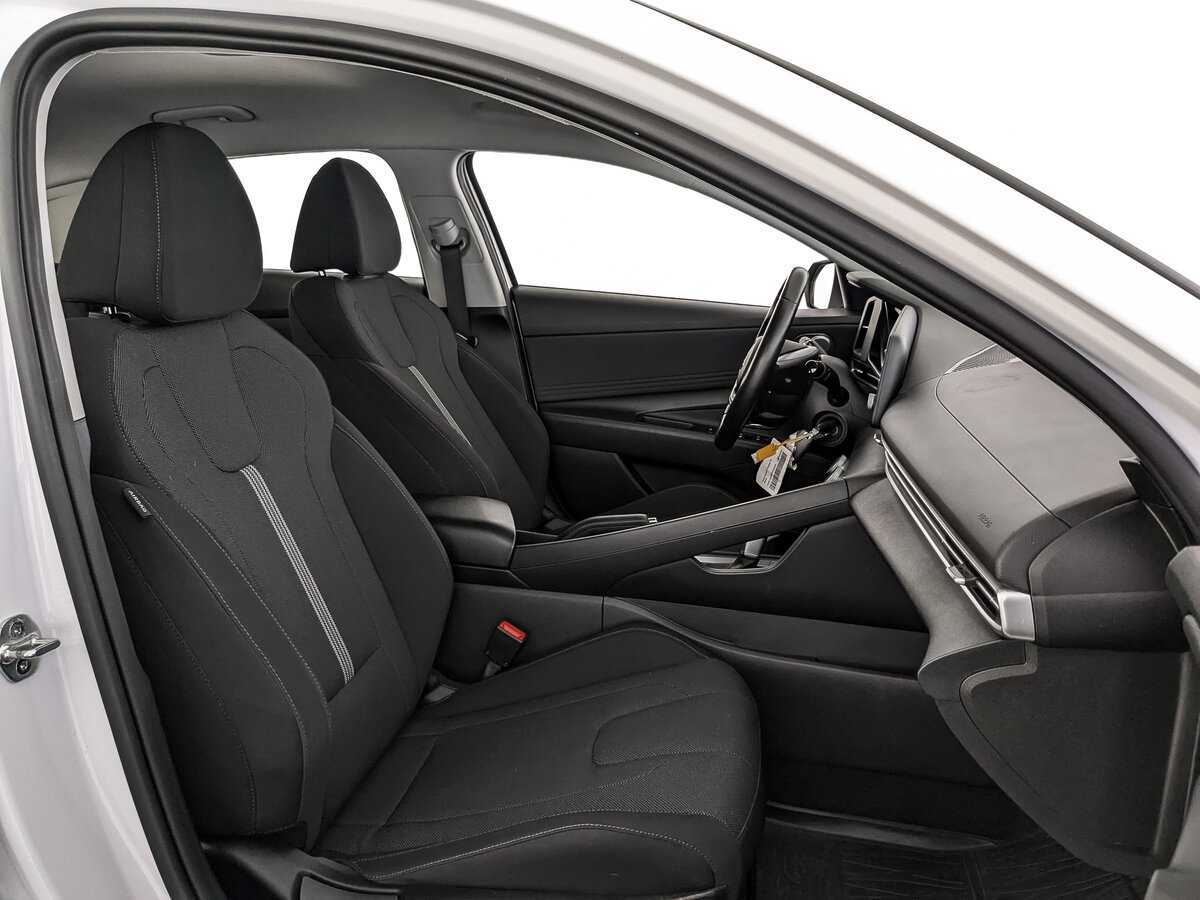 Купить Hyundai Elantra, 2021, 41 281 км.. Фото: #19