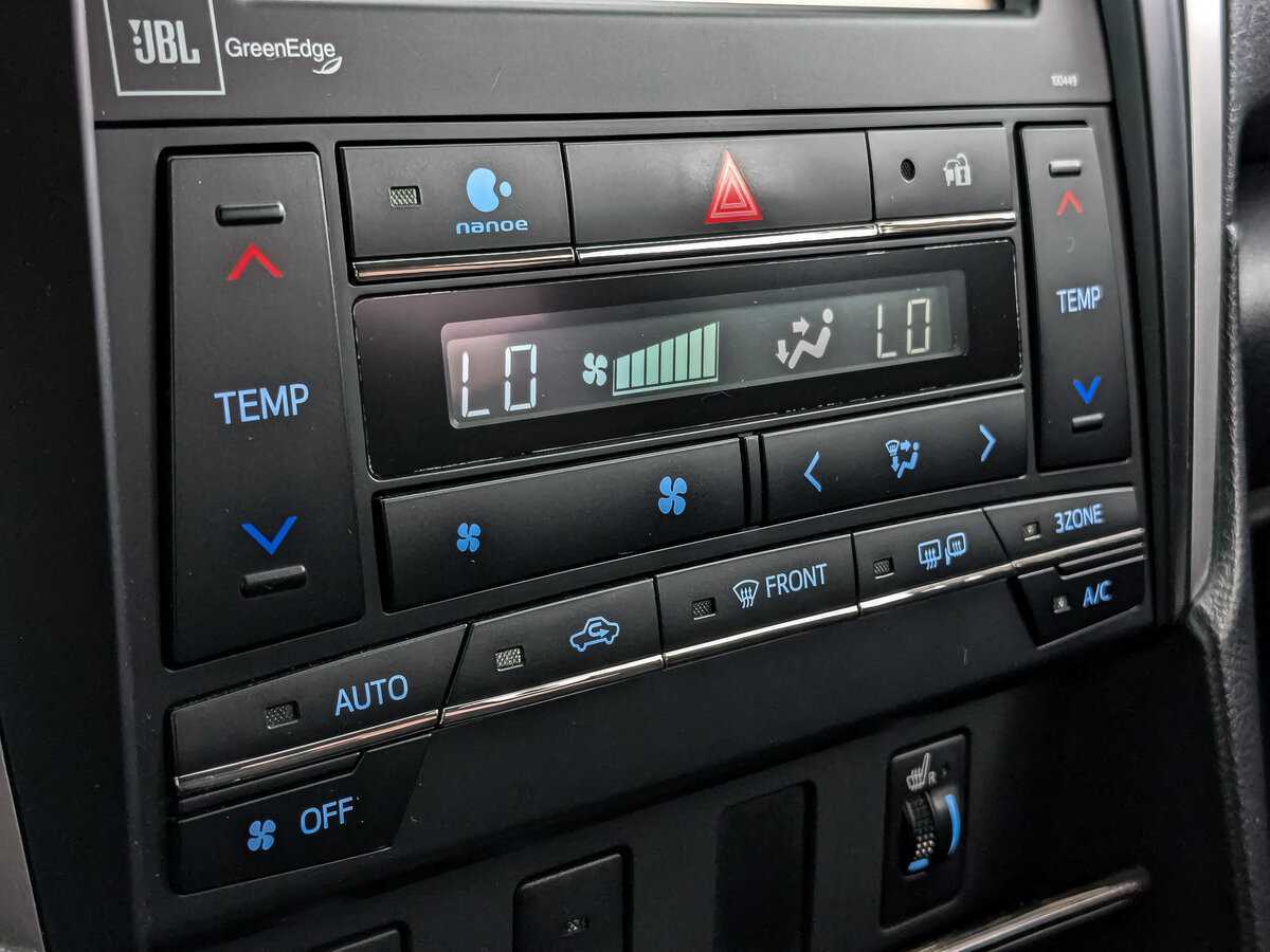 Купить Toyota Camry, 2016, 137 143 км.. Фото: #16