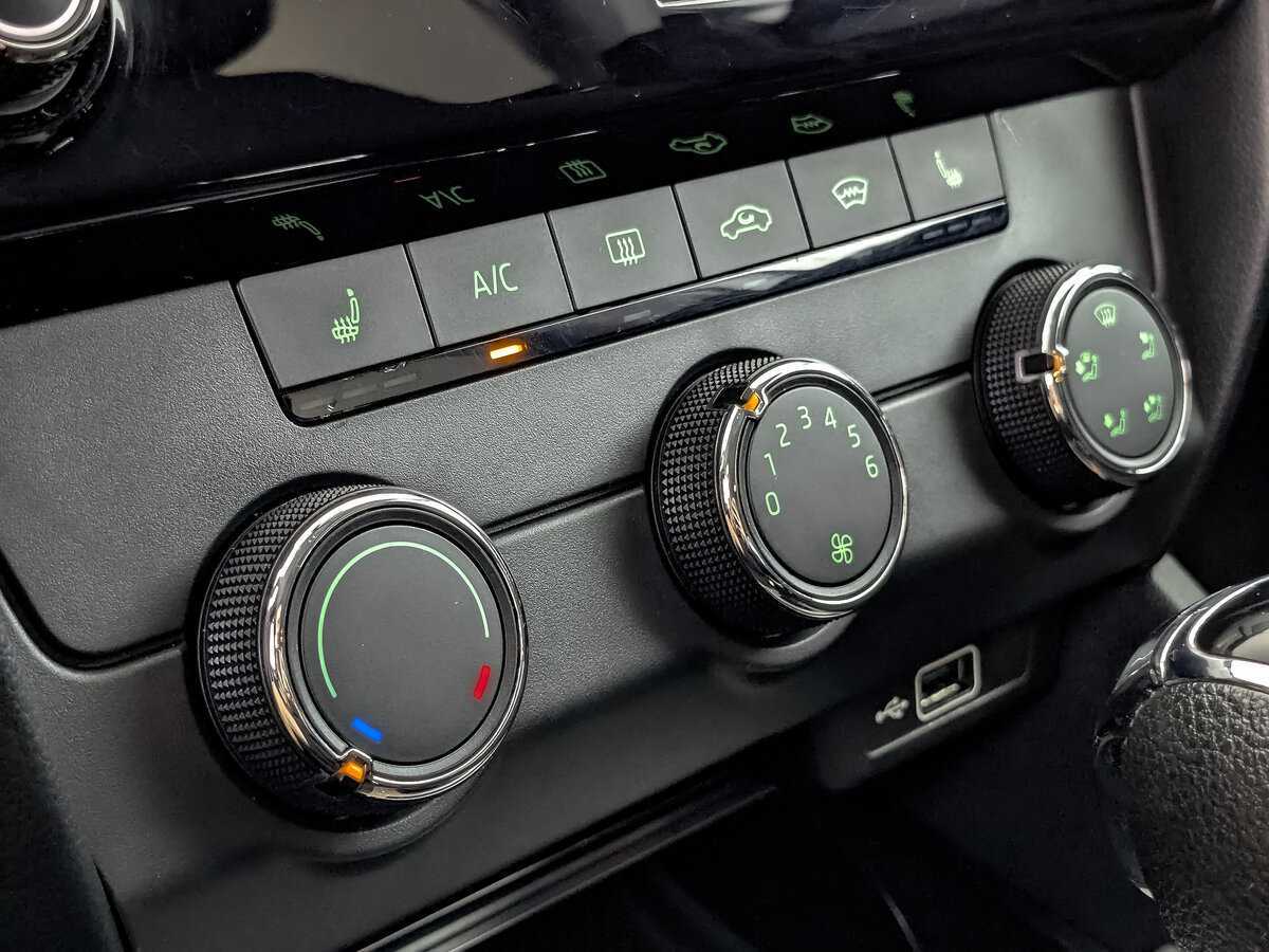 Купить Skoda Octavia, 2018, 106 899 км.. Фото: #16