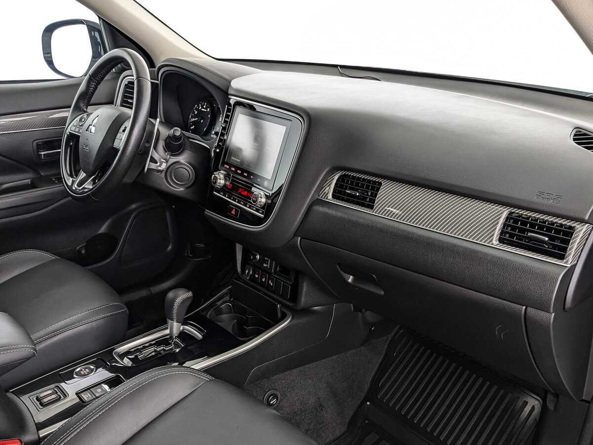 Купить Mitsubishi Outlander, 2021, 98 197 км.. Фото: #8