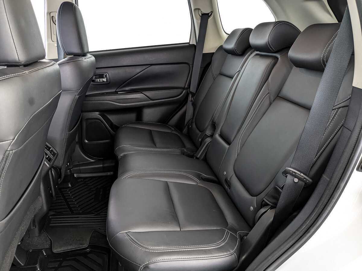 Купить Mitsubishi Outlander, 2021, 98 197 км.. Фото: #13