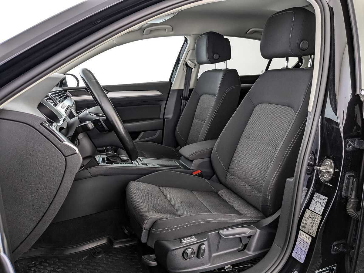 Купить Volkswagen Passat, 2018, 188 206 км.. Фото: #15