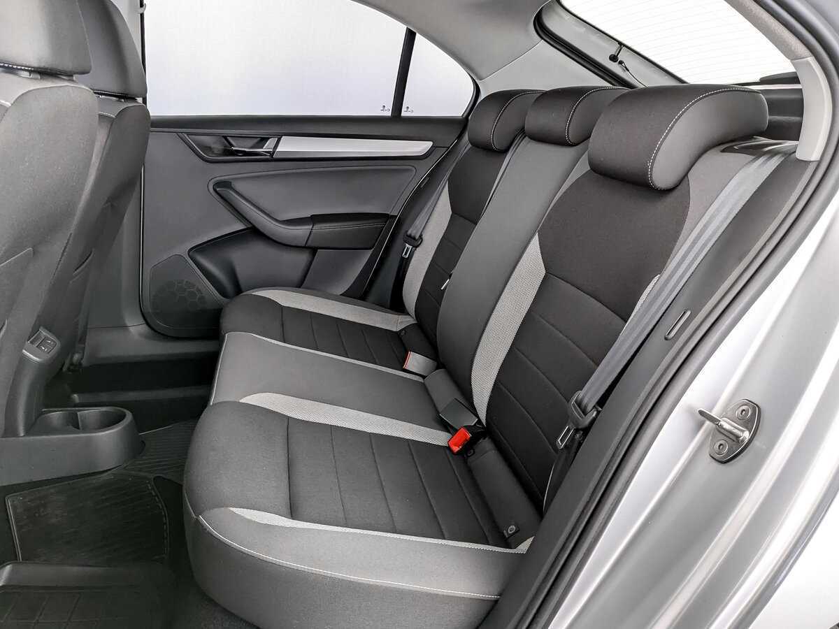 Купить Skoda Rapid, 2018, 122 115 км.. Фото: #9