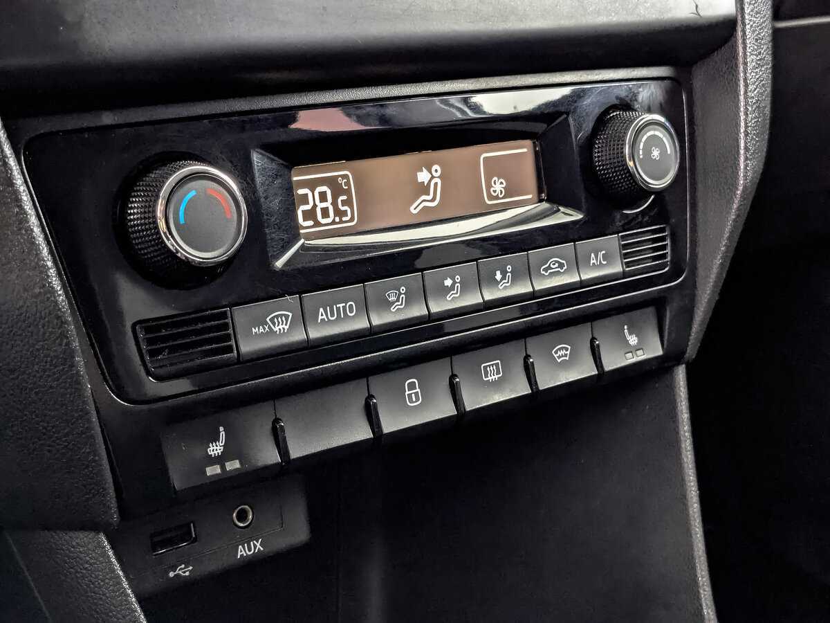 Купить Skoda Rapid, 2017, 147 008 км.. Фото: #16