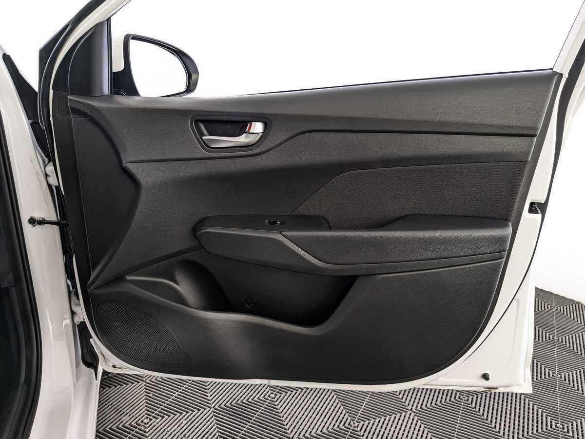 Купить Hyundai Solaris, 2022, 16 013 км.. Фото: #20