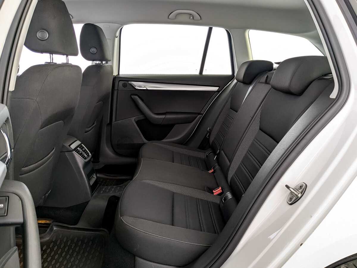 Купить Skoda Octavia, 2017, 140 527 км.. Фото: #9