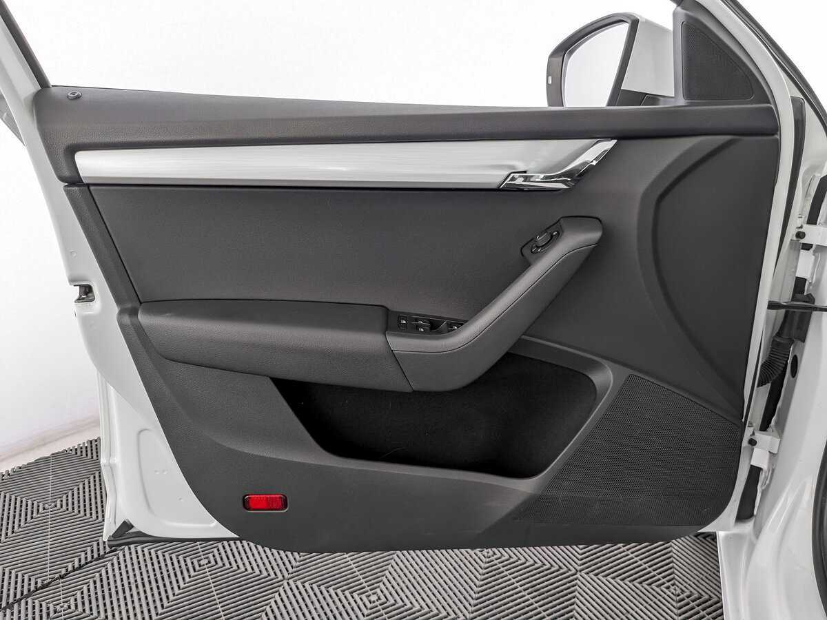 Купить Skoda Octavia, 2017, 186 751 км.. Фото: #14