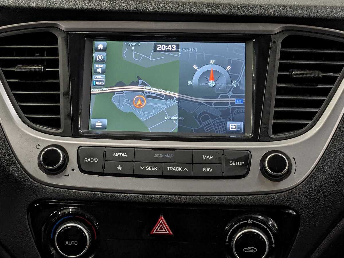 Купить Hyundai Solaris, 2018, 129 664 км.. Фото: #12