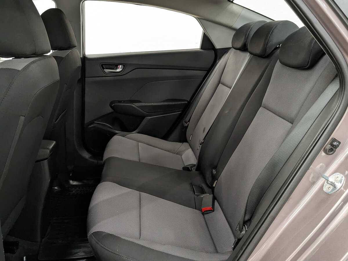 Купить Hyundai Solaris, 2018, 129 664 км.. Фото: #13