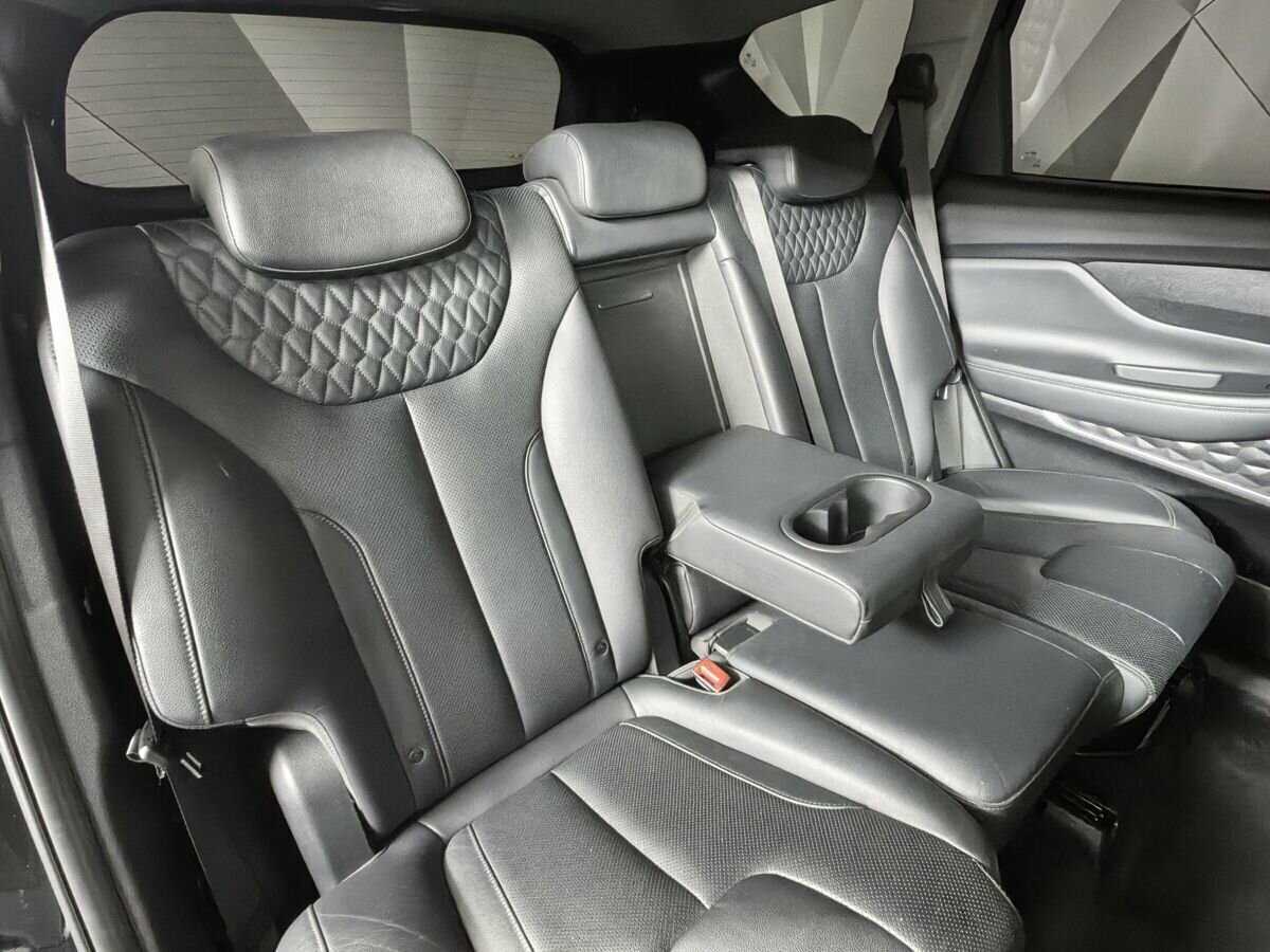Купить Hyundai Santa Fe, 2019, 112 973 км.. Фото: #10