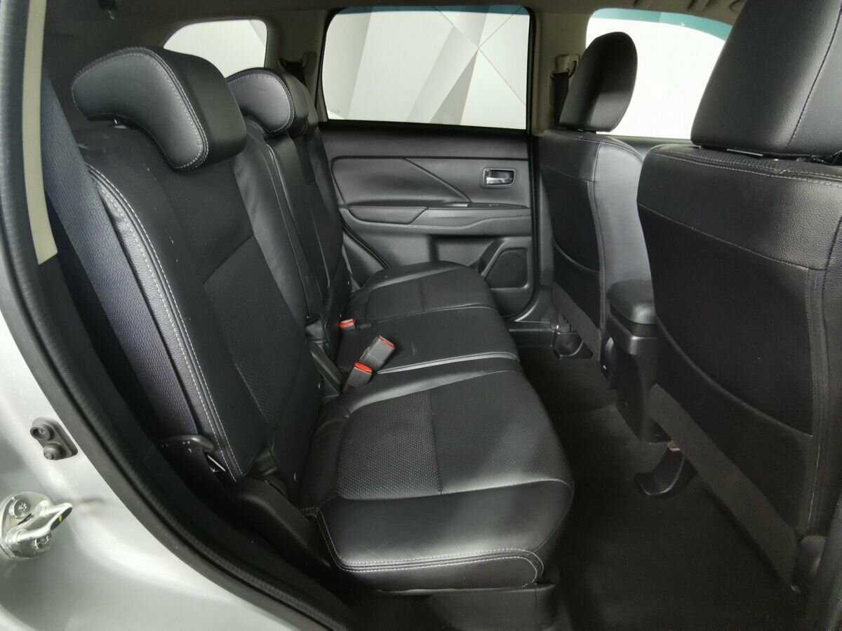 Купить Mitsubishi Outlander, 2016, 172 740 км.. Фото: #11