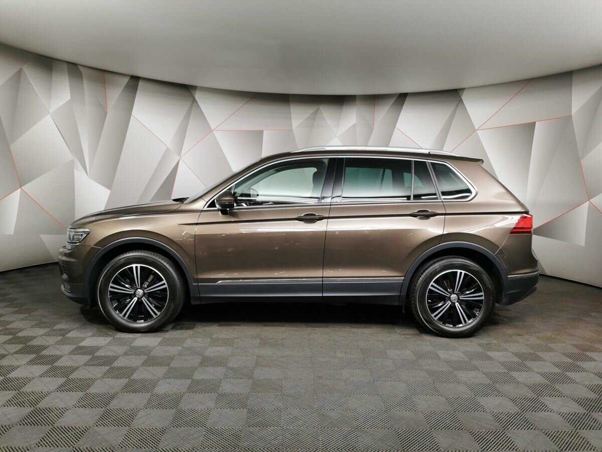 Купить Volkswagen Tiguan, 2018, 65 216 км.. Фото: #4