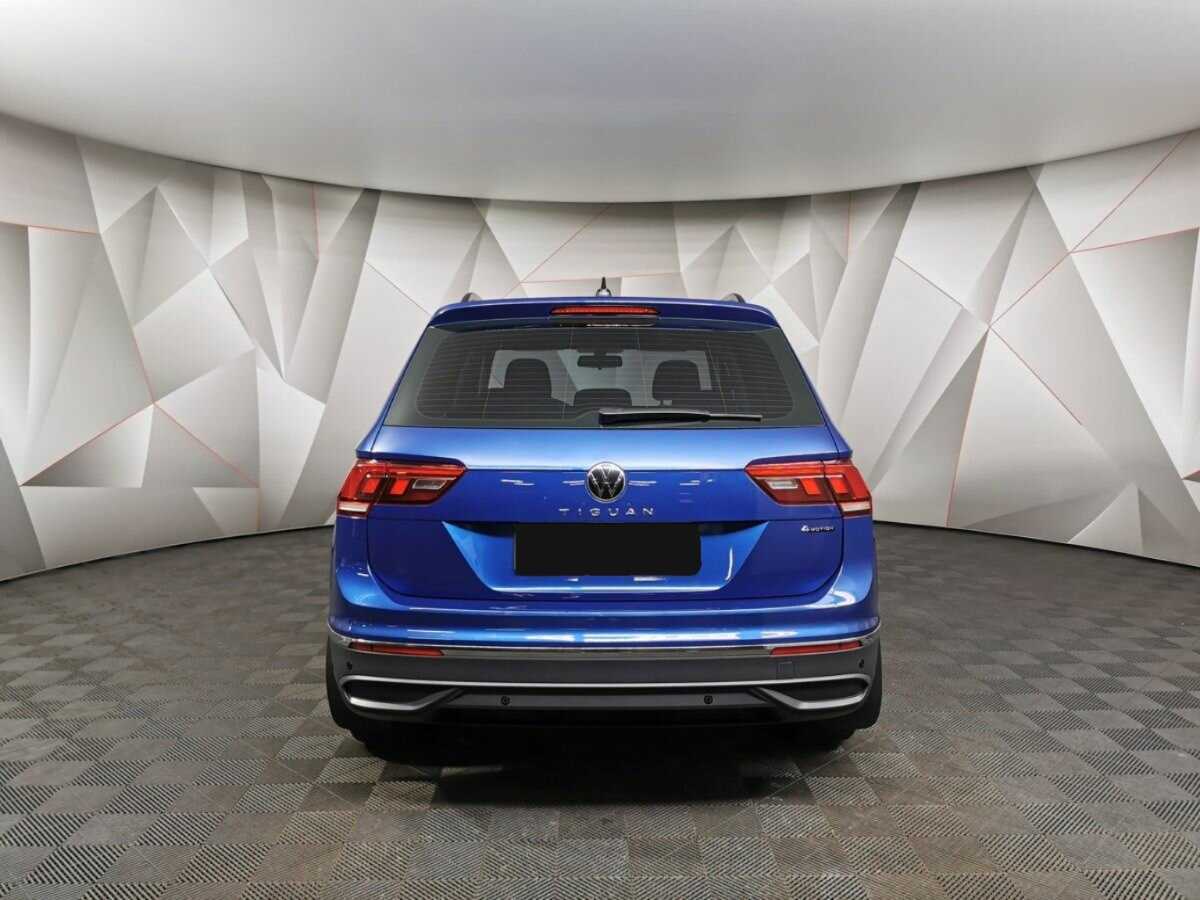 Купить Volkswagen Tiguan, 2021, 69 370 км.. Фото: #7