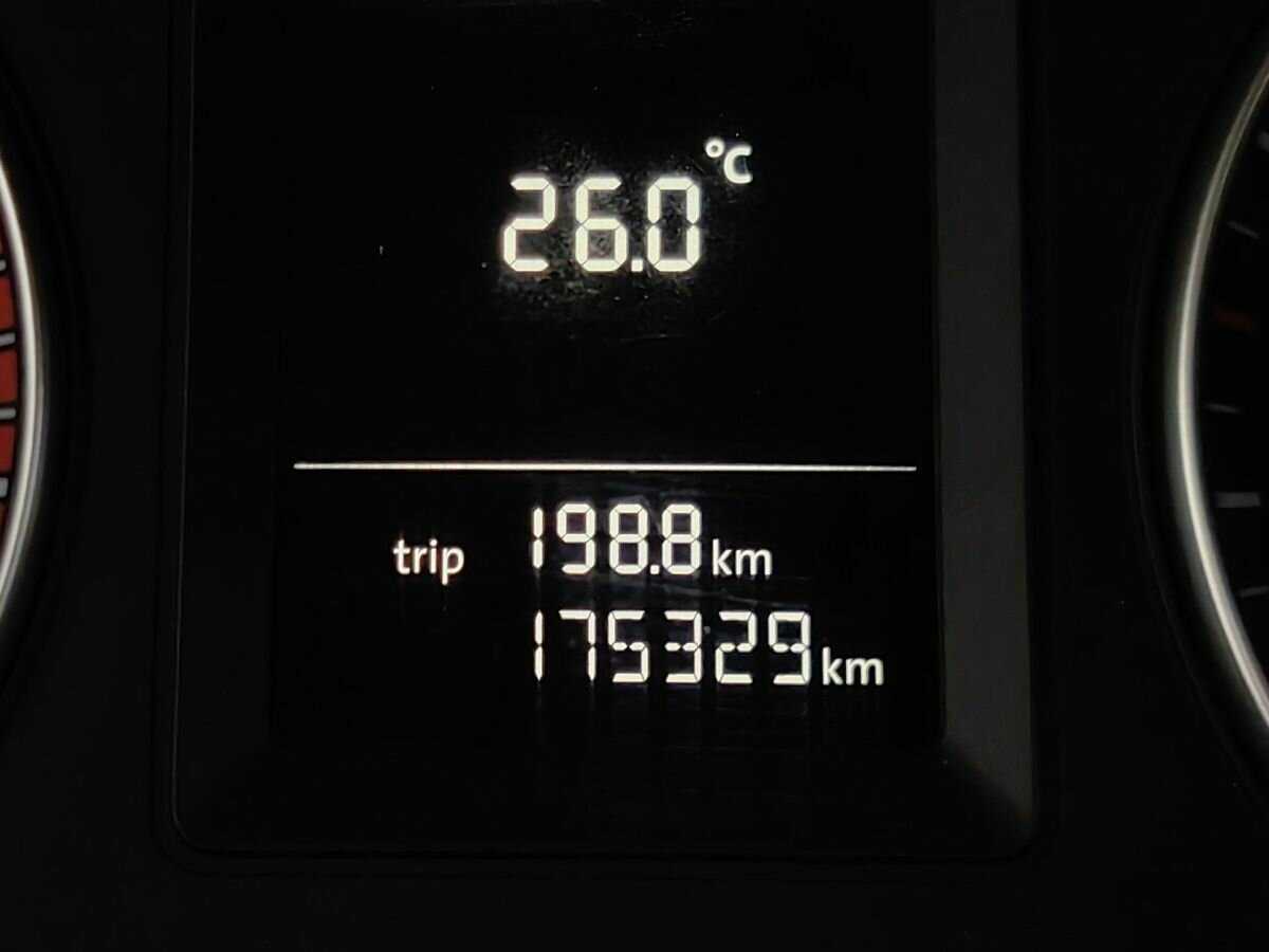 Купить Volkswagen Jetta, 2012, 174 887 км.. Фото: #15