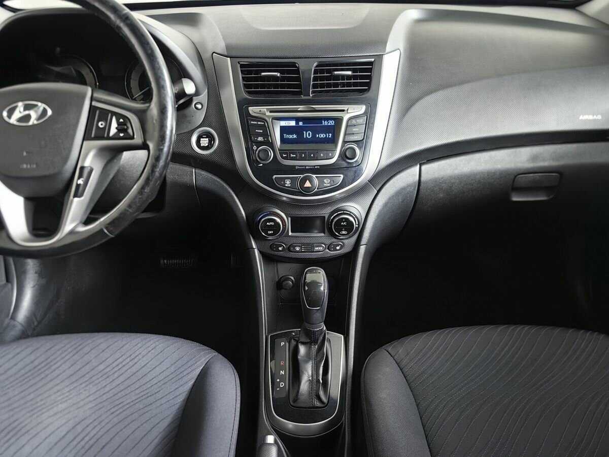 Купить Hyundai Solaris, 2014, 99 339 км.. Фото: #10