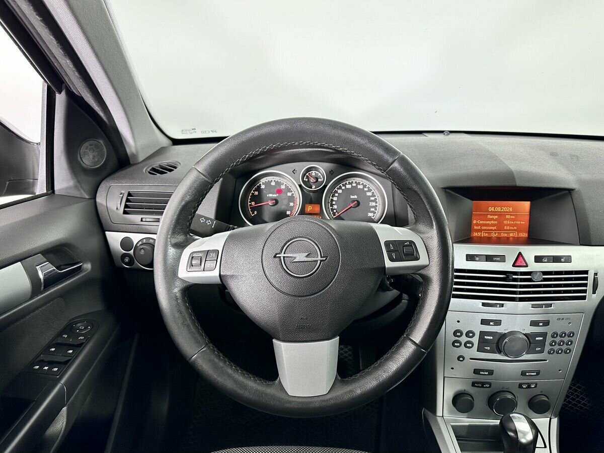 Купить Opel Astra, 2014, 233 985 км.. Фото: #7