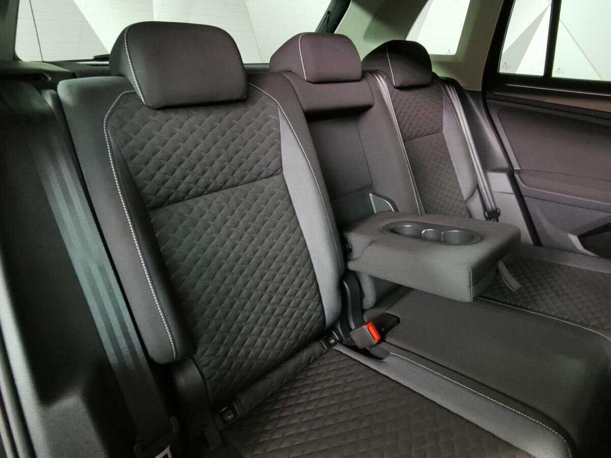 Купить Volkswagen Tiguan, 2018, 105 257 км.. Фото: #12