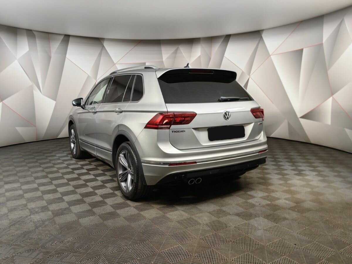 Купить Volkswagen Tiguan, 2018, 78 310 км.. Фото: #2