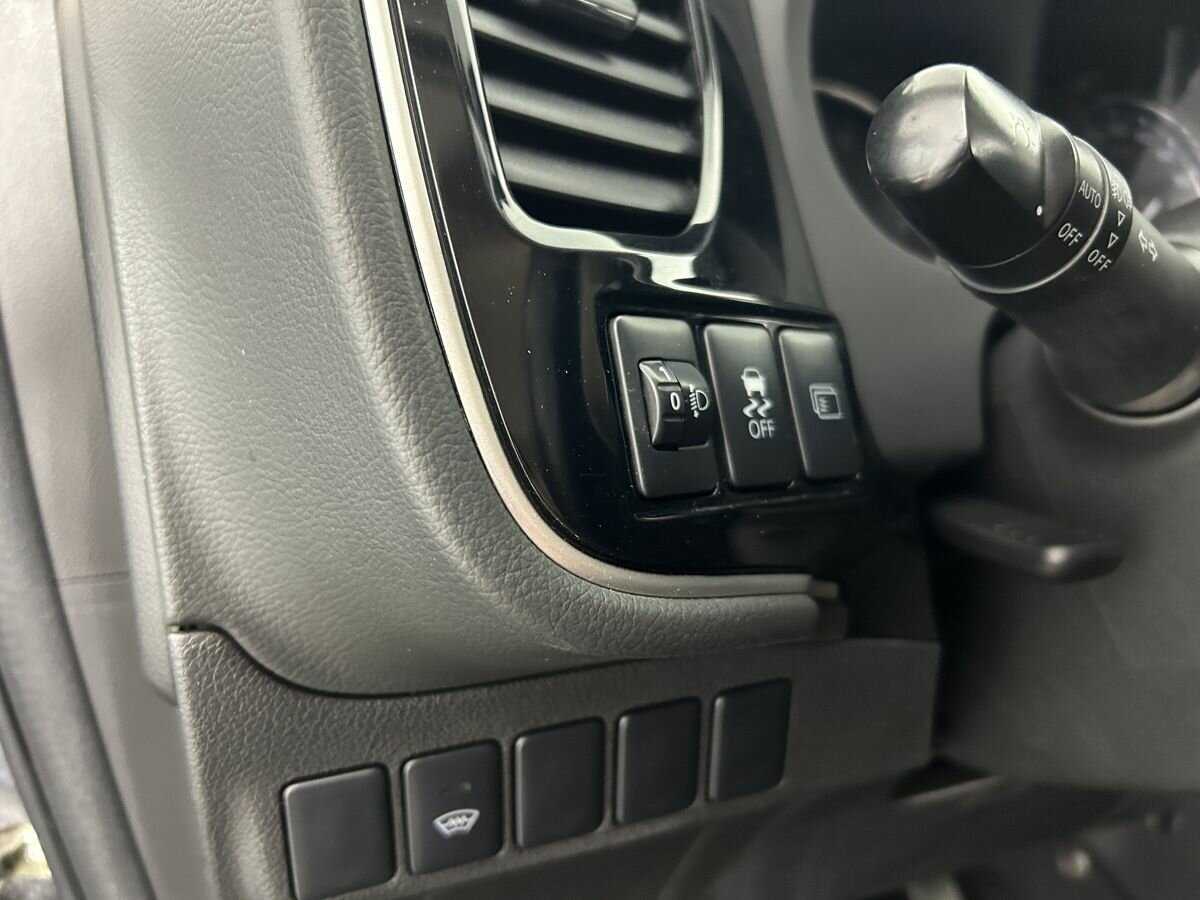 Купить Mitsubishi Outlander, 2015, 204 343 км.. Фото: #7
