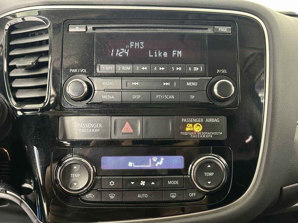 Купить Mitsubishi Outlander, 2015, 204 343 км.. Фото: #10