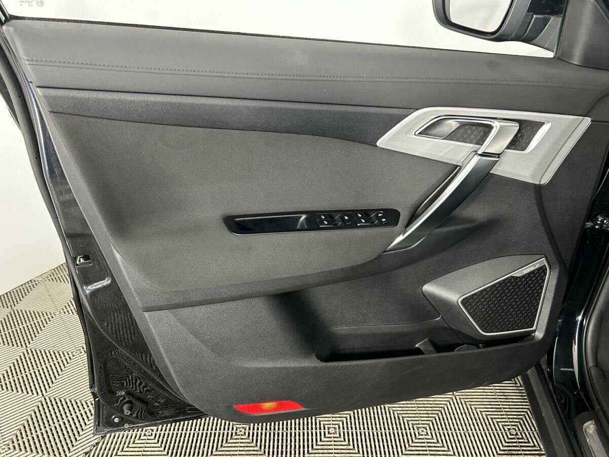 Купить Geely Atlas, 2018, 70 069 км.. Фото: #6