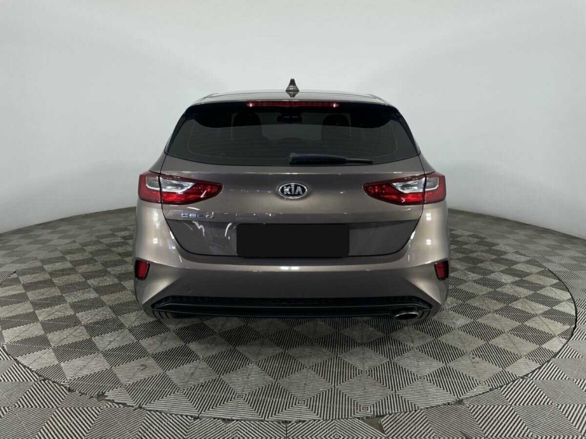 Купить Kia Ceed, 2018, 108 277 км.. Фото: #2