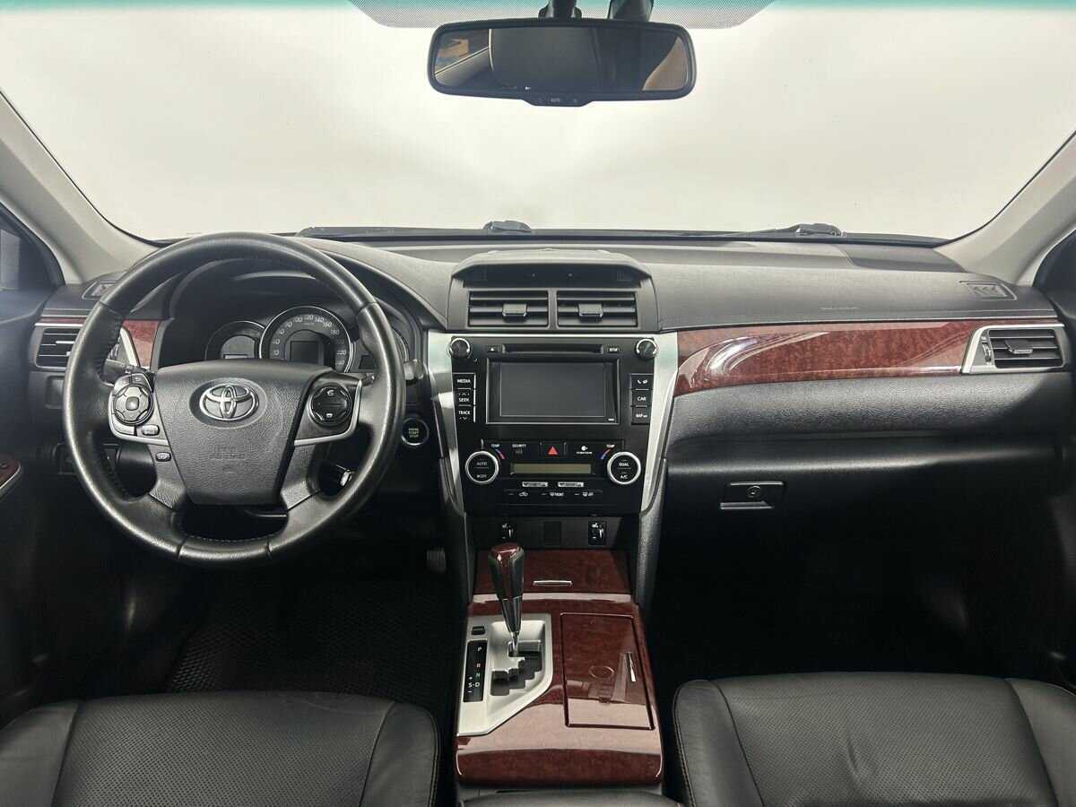 Купить Toyota Camry, 2013, 211 594 км.. Фото: #6