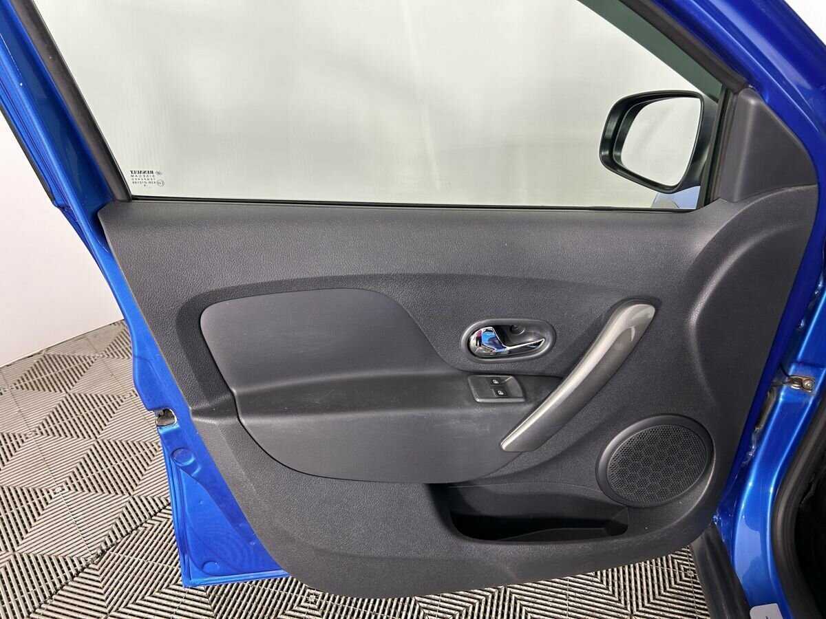 Купить Renault Sandero, 2016, 166 937 км.. Фото: #7