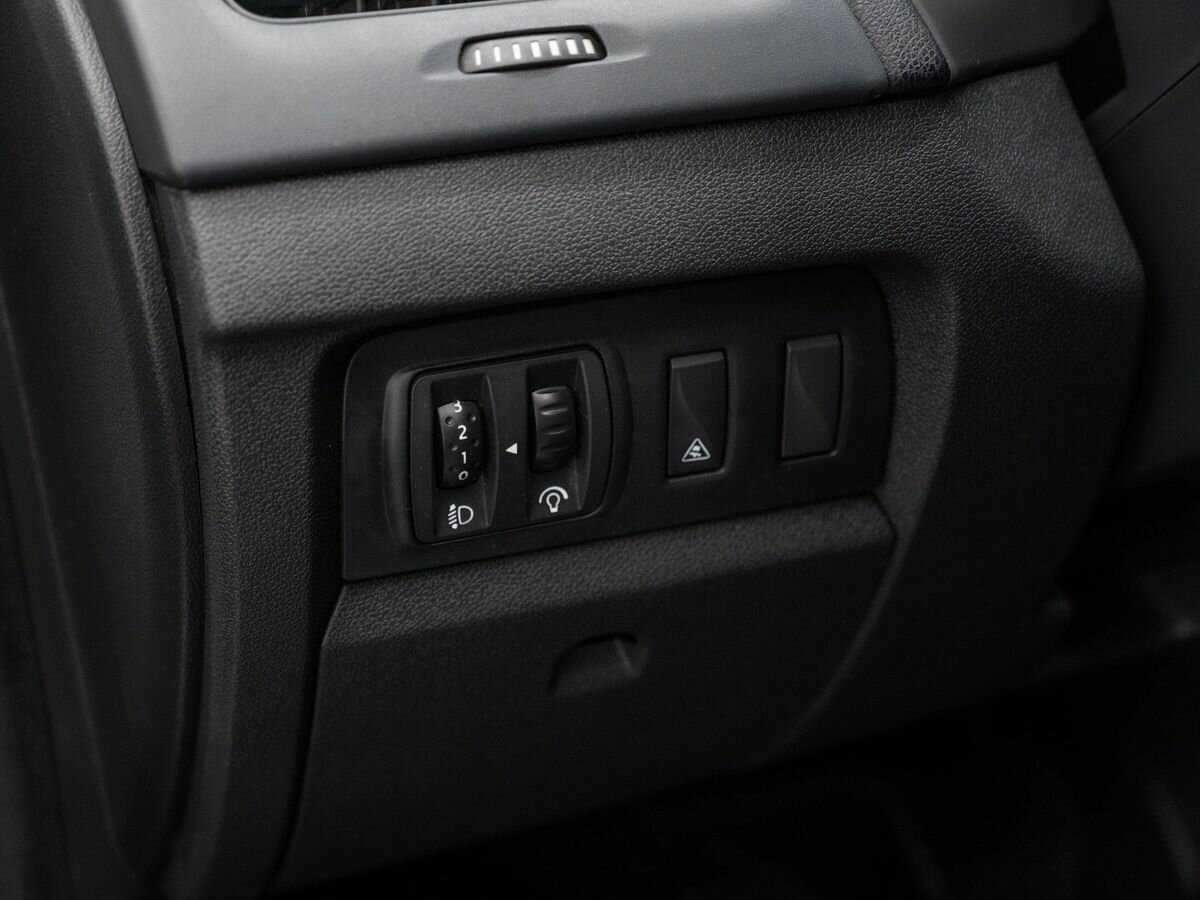 Купить Renault Fluence, 2013, 174 380 км.. Фото: #15