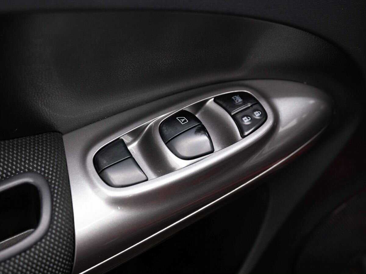 Купить Nissan Juke, 2012, 199 568 км.. Фото: #15