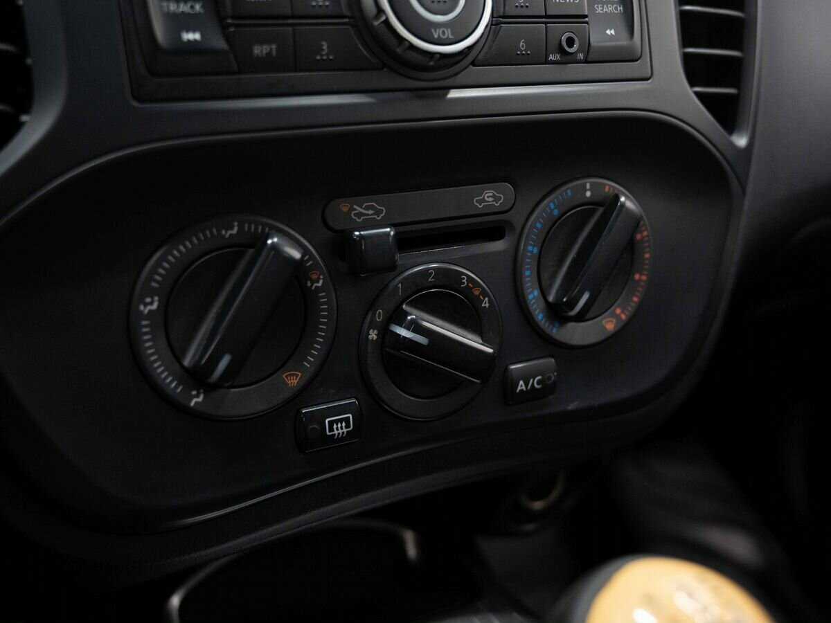 Купить Nissan Juke, 2012, 199 568 км.. Фото: #17