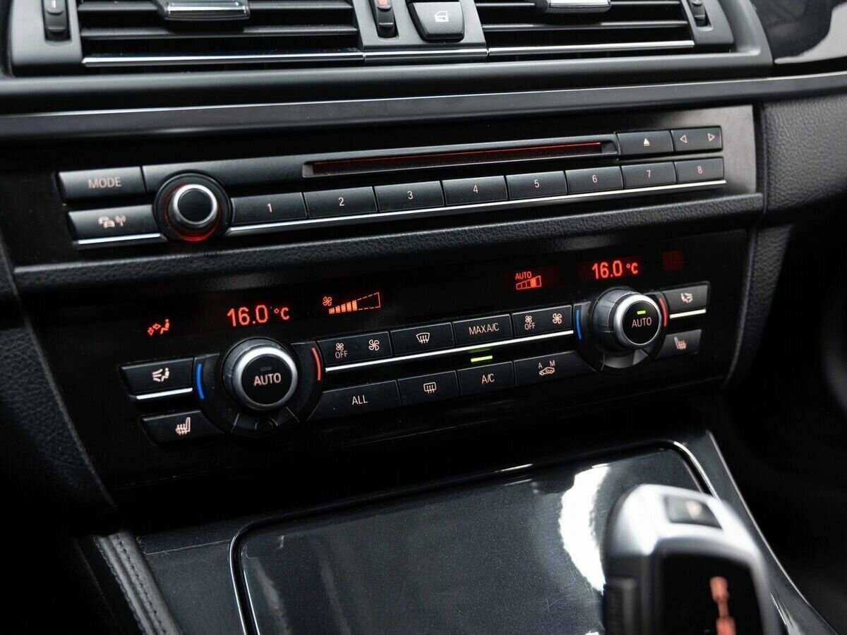 Купить BMW 5 серии, 2012, 194 204 км.. Фото: #17