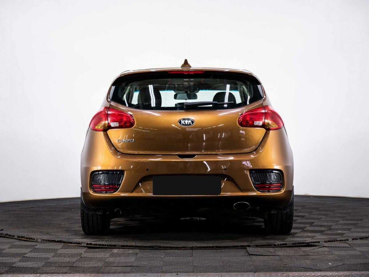 Купить Kia Ceed, 2017, 142 000 км.. Фото: #4