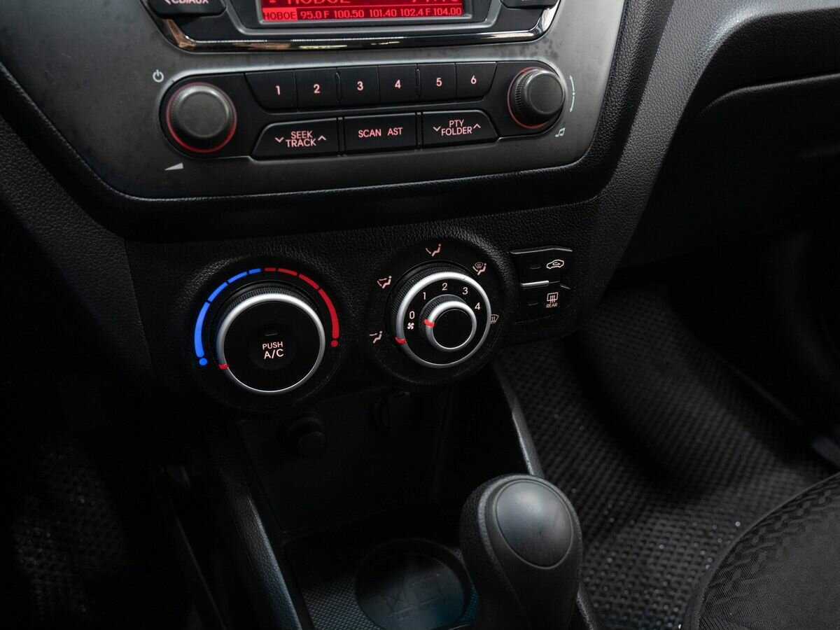 Купить Киа Рио, 2012, 139 129 км.. Фото: #16