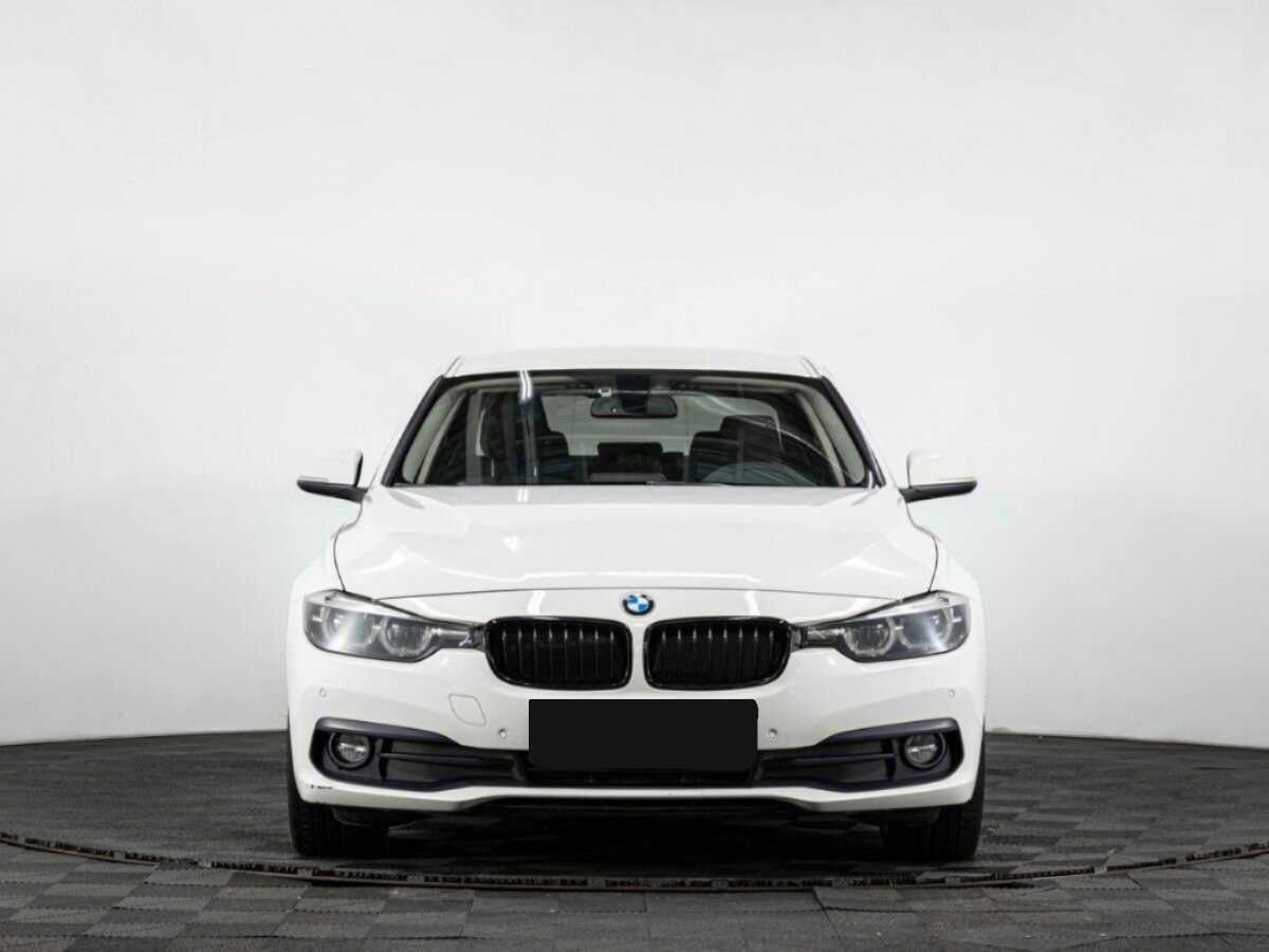 Купить BMW 3 серии, 2017, 132 105 км.. Фото: #1
