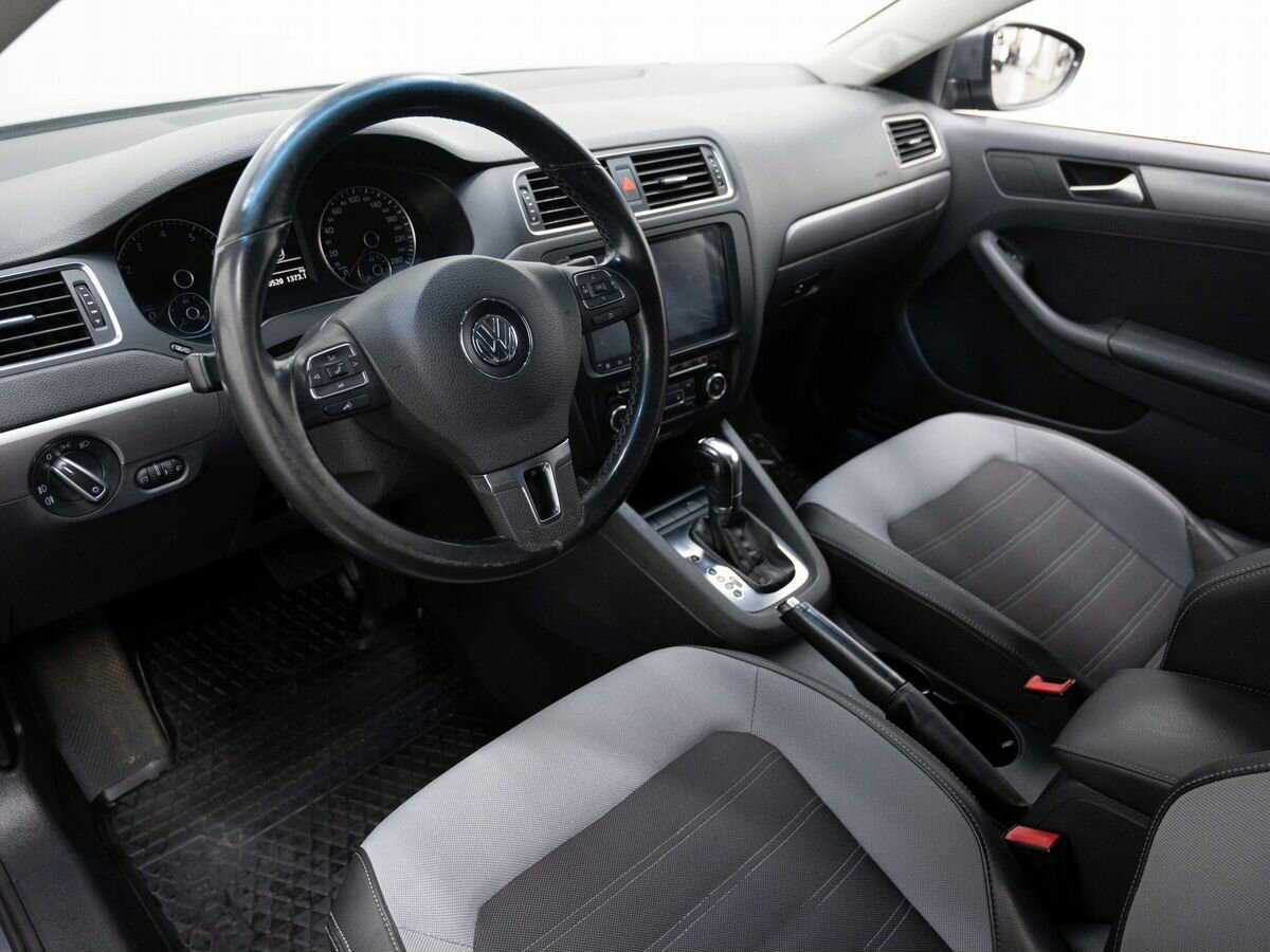 Купить Volkswagen Jetta, 2012, 200 216 км.. Фото: #6