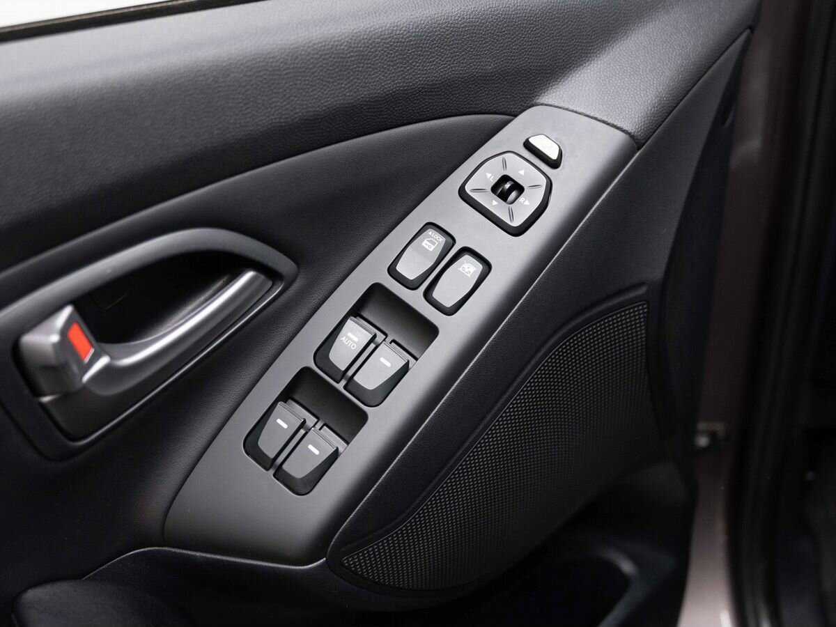 Купить Хендай ай-икс35, 2014, 120 319 км.. Фото: #17