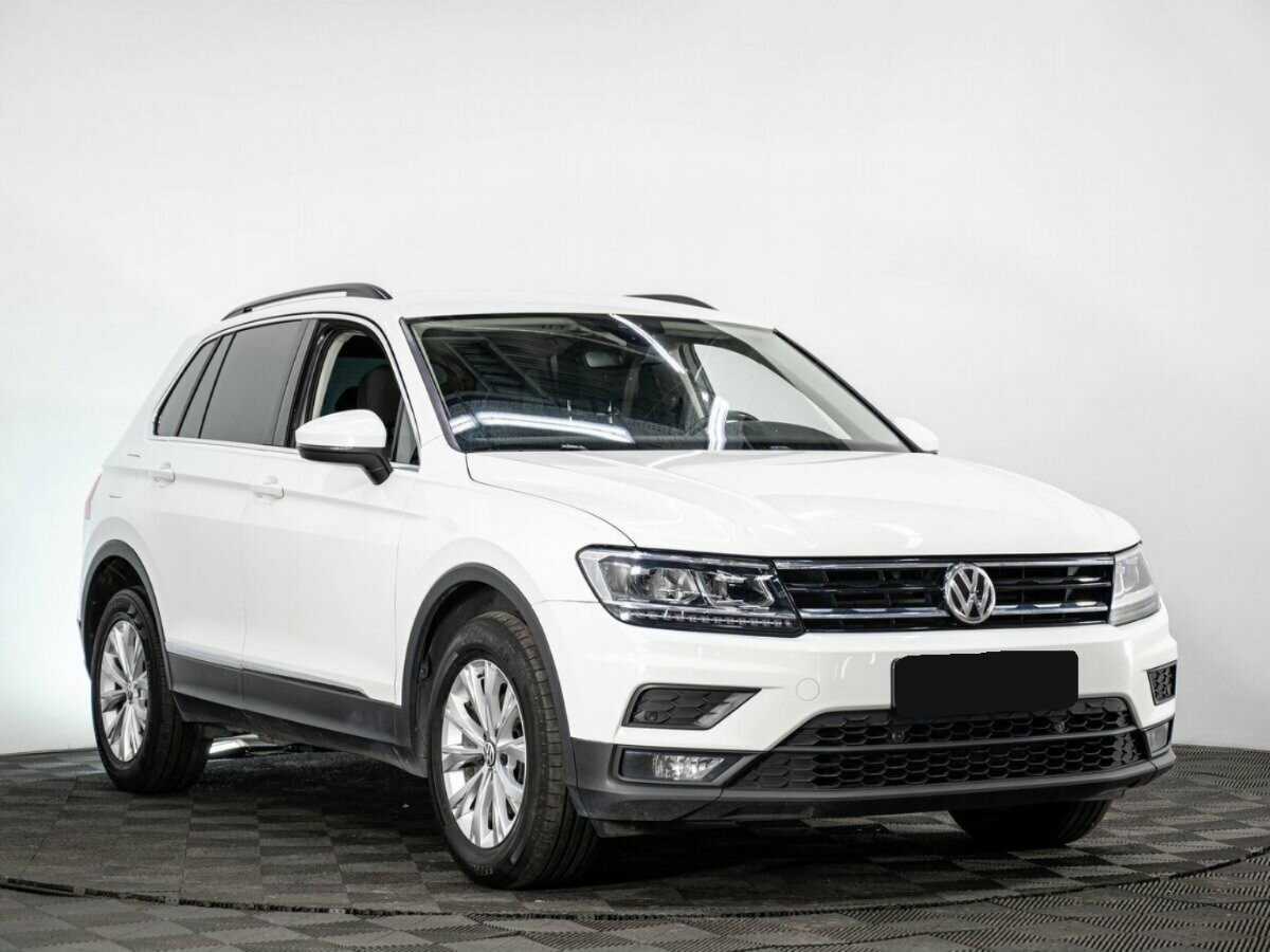 Купить Volkswagen Tiguan, 2018, 120 199 км.. Фото: #2