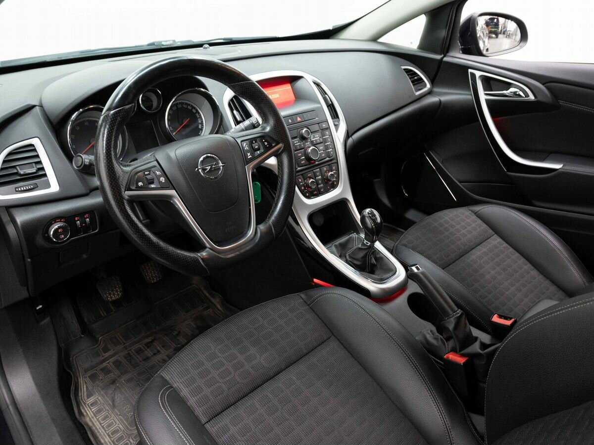 Купить Opel Astra, 2013, 209 300 км.. Фото: #7