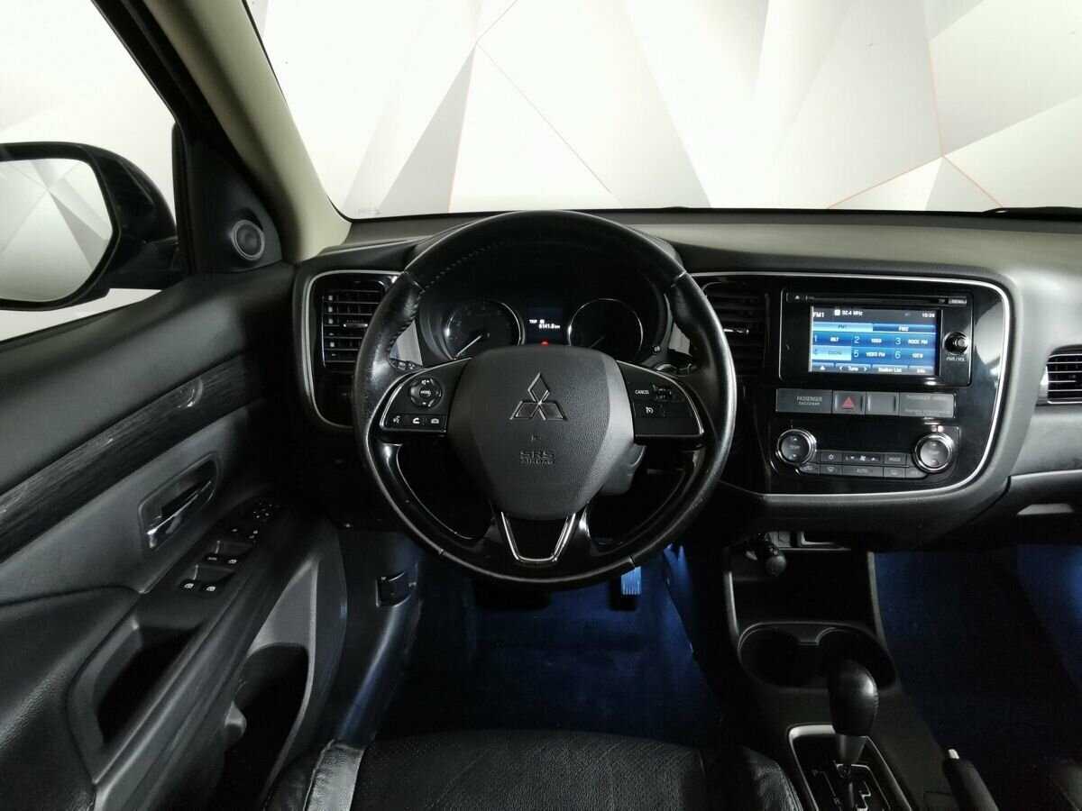 Купить Mitsubishi Outlander, 2016, 192 950 км.. Фото: #14