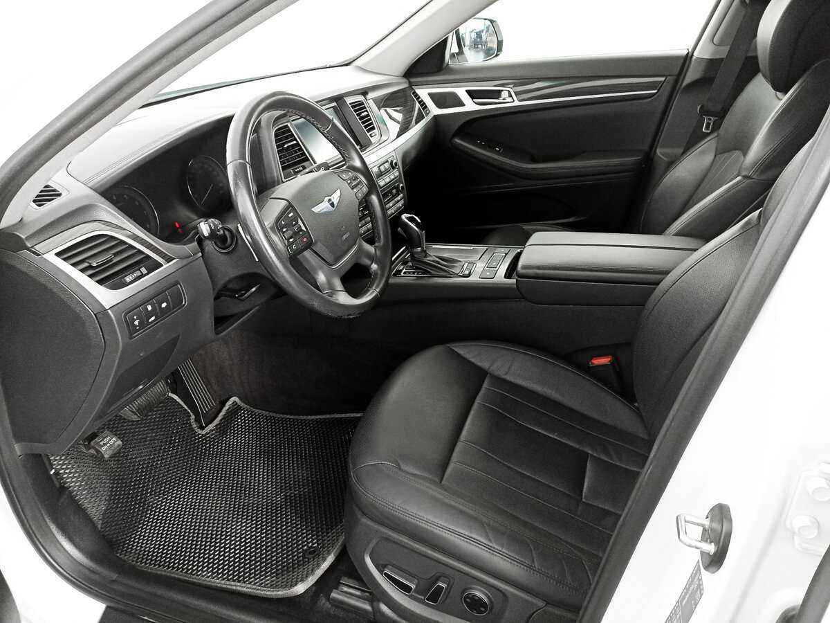 Купить Hyundai Genesis, 2016, 137 465 км.. Фото: #13