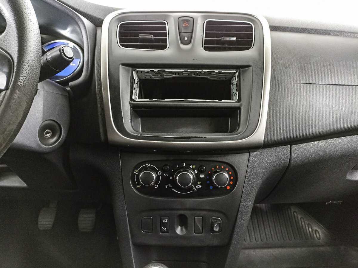 Купить Renault Sandero, 2017, 219 996 км.. Фото: #12