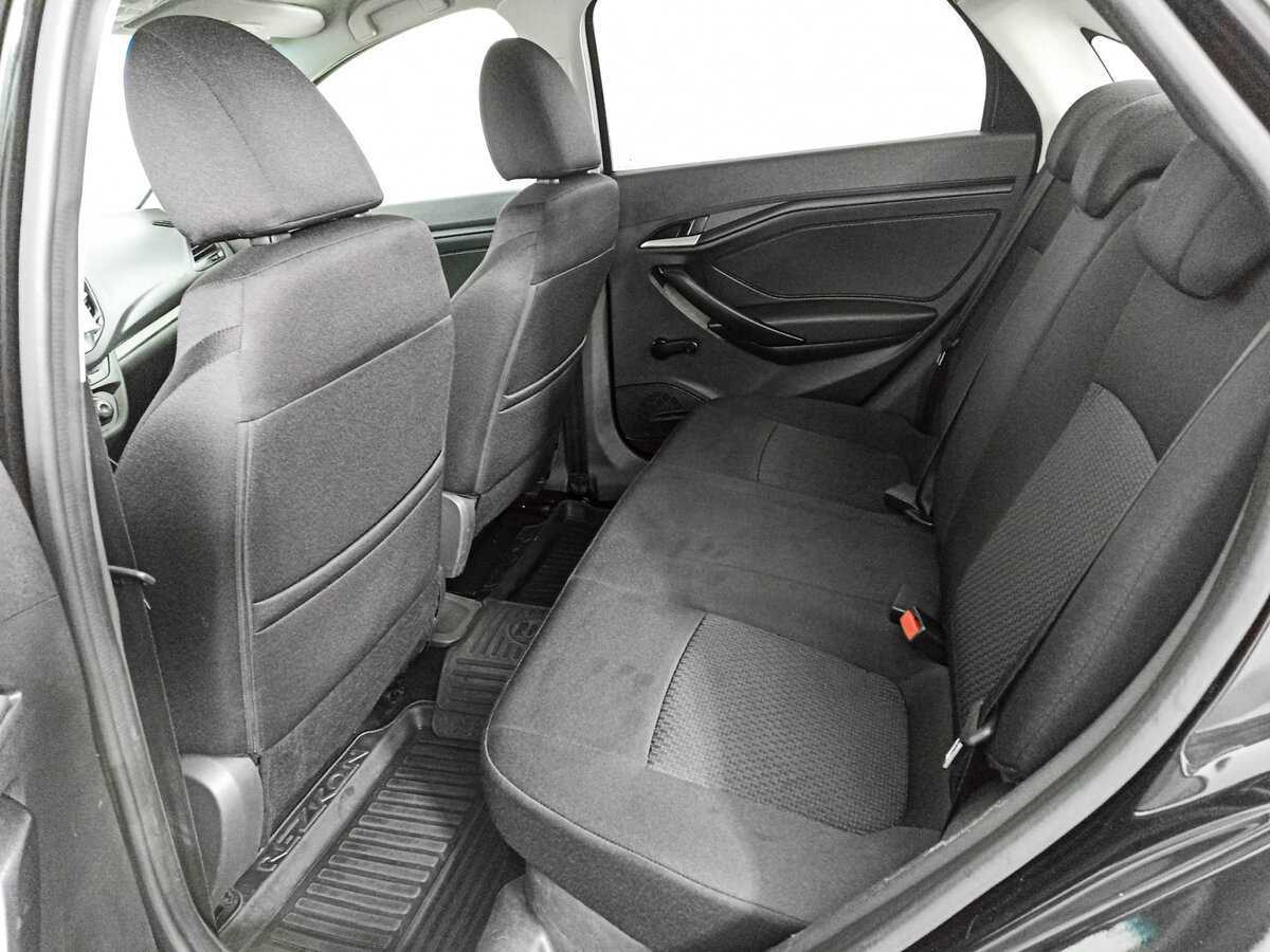 Купить Lada (ВАЗ) Vesta, 2017, 95 731 км.. Фото: #9