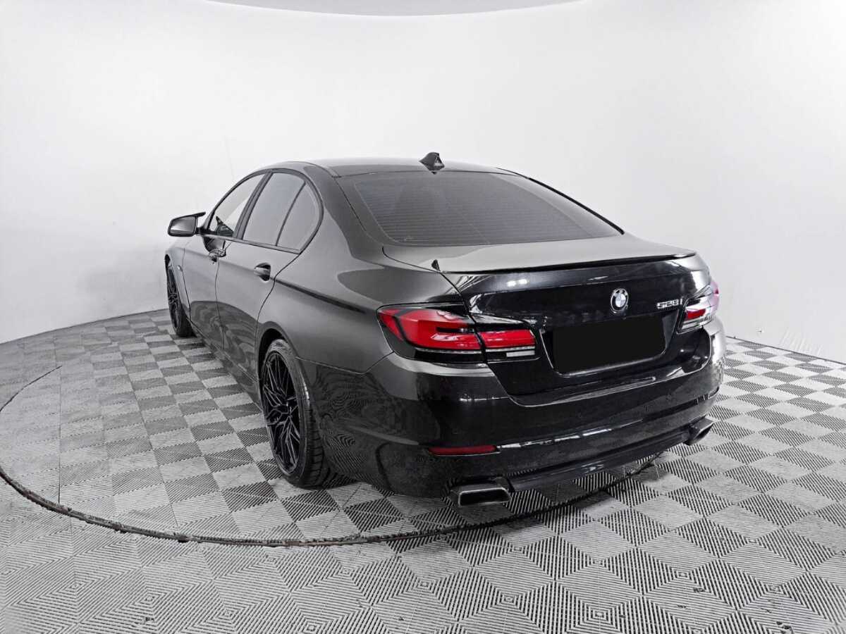 Купить BMW 5 серии, 2012, 278 454 км.. Фото: #5